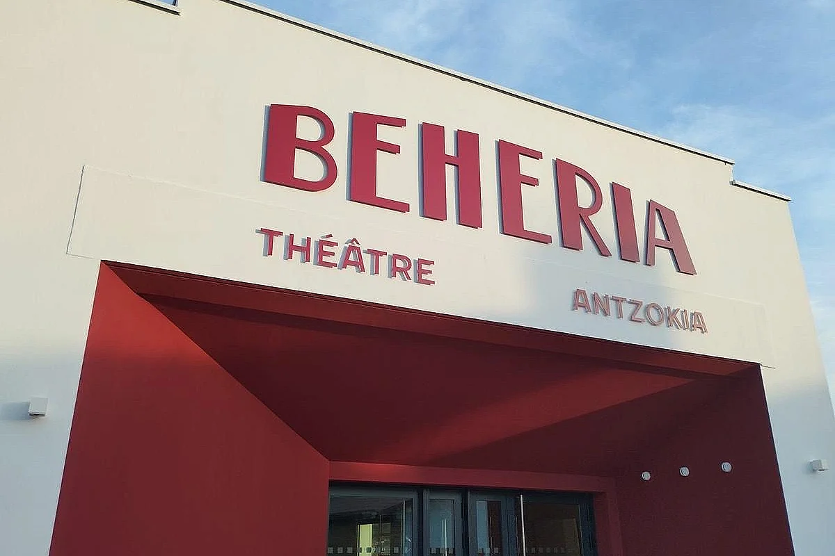 Les 100 ans d'Emak Bakia