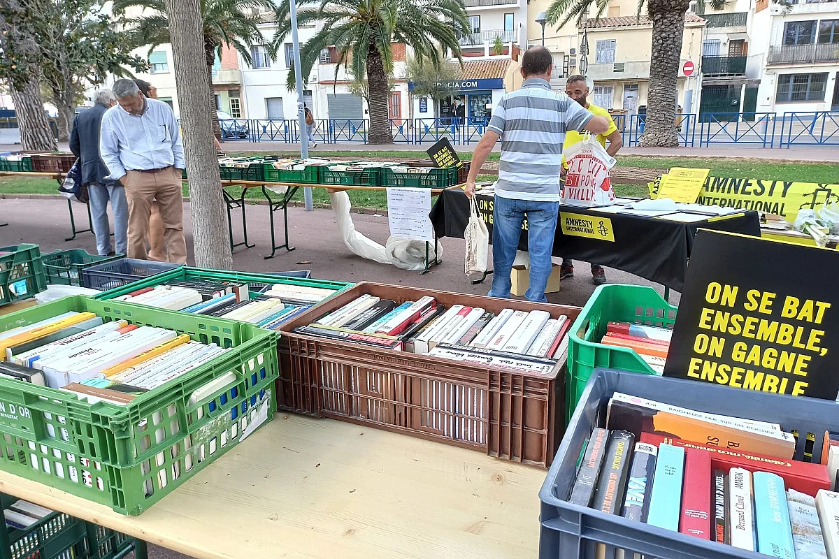 Foire aux livres par Amnesty International
