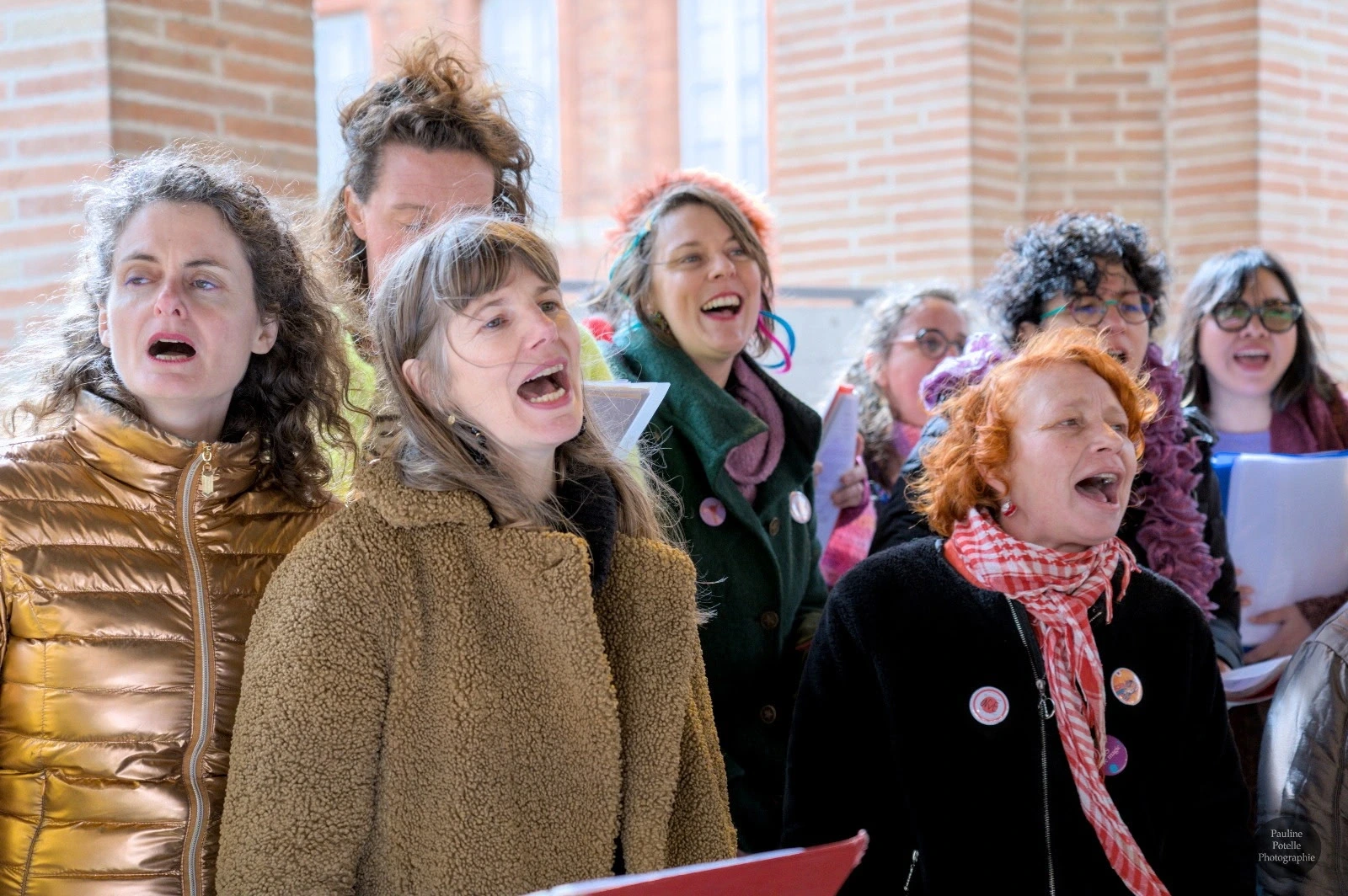 CHORALE FÉMINISTE « LAS BOMBAS » 