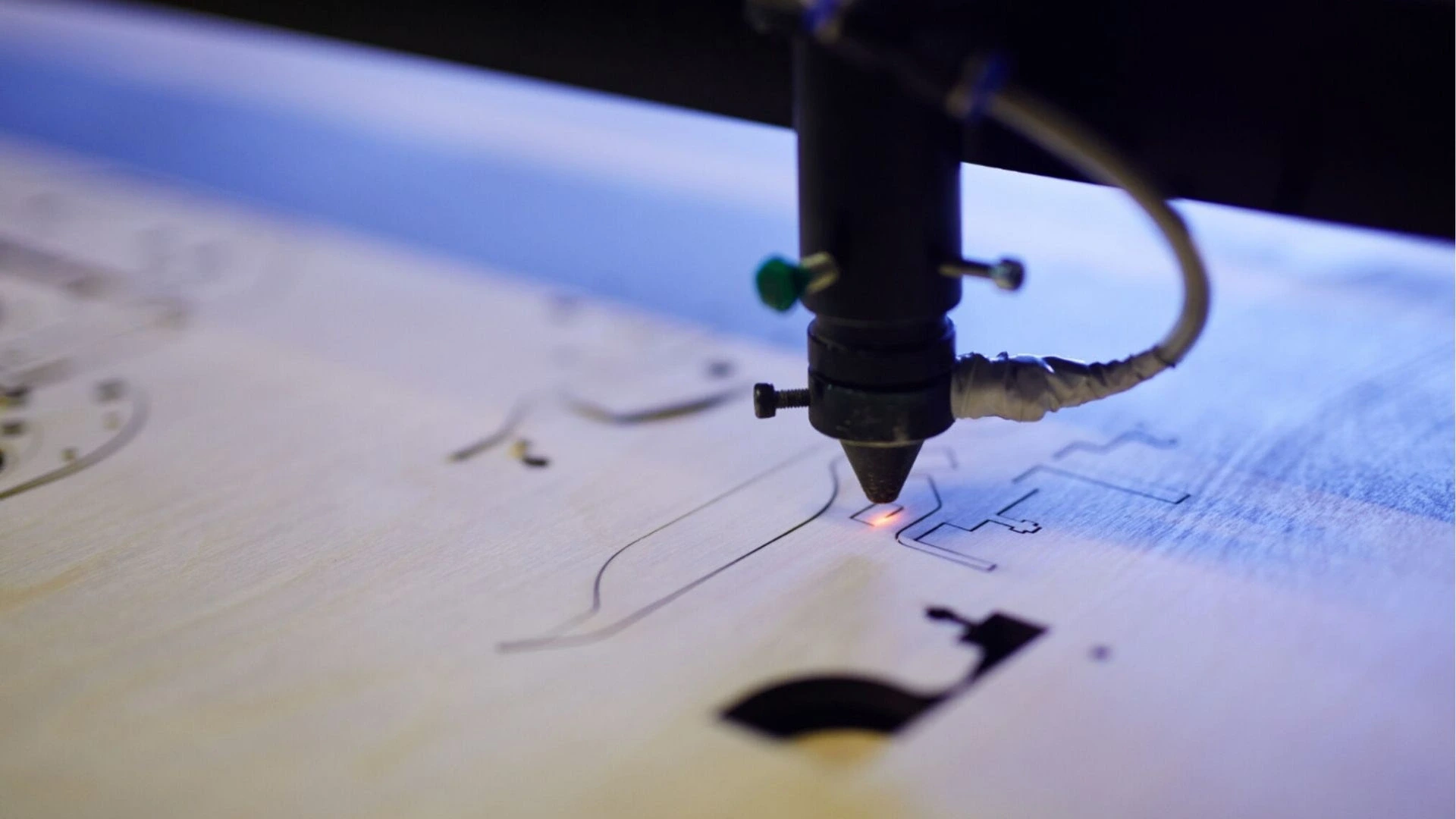 Atelier FABLAB : Personnalise ton frigo en créant tes magnets