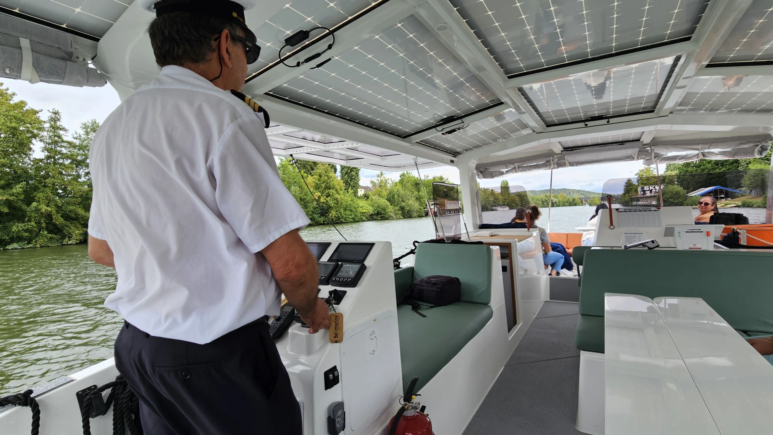 Promenade en catamaran solaire | Compiègne et le passage de l'écluse