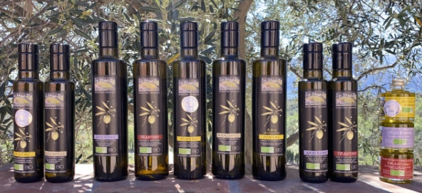 *IMMERSION AU CŒUR DE L'OLIVERAIE : VISITE ACCOMPAGNÉE DU MAS PY ET DÉGUSTATION D'HUILE D'OLIVE D'EXCEPTION