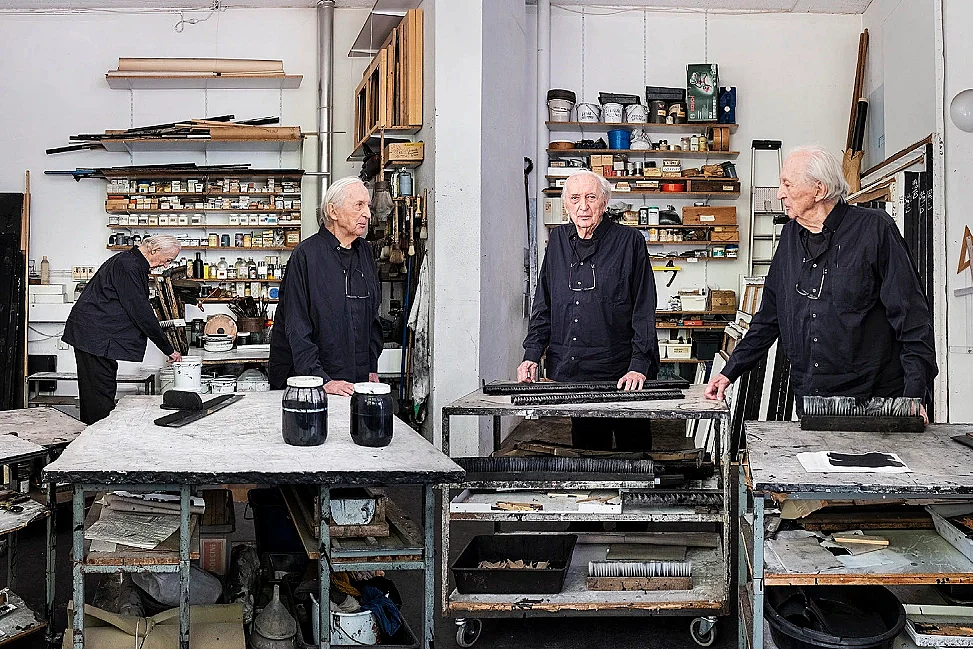 DE LA CORPORATION À LA COMMANDE D'ARTISTE : L'ATELIER À TRAVERS LES ÂGES