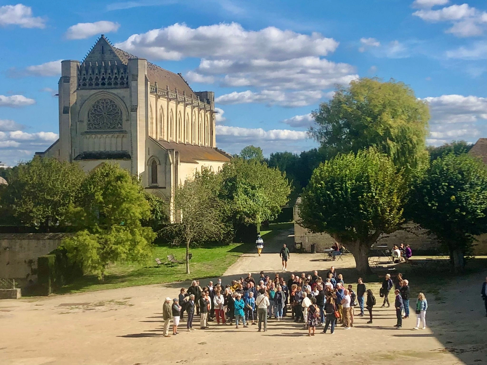 Les Étonnants Patrimoines : Visite sensorielle de l'abbaye d'Ardenne, dès 8 ans !