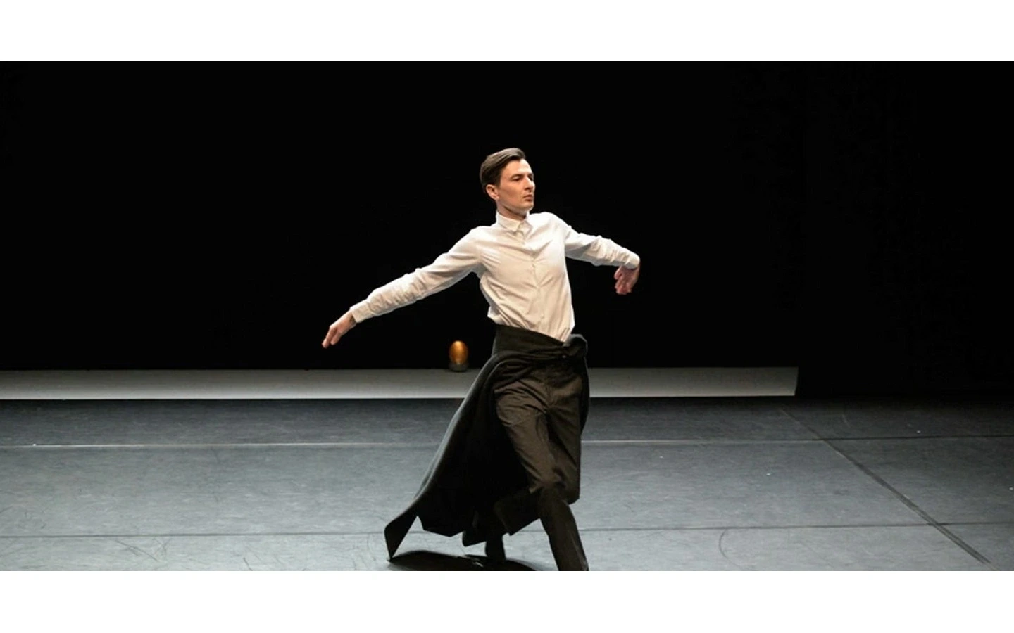 Espaces Pluriels - Danse "About love and death"