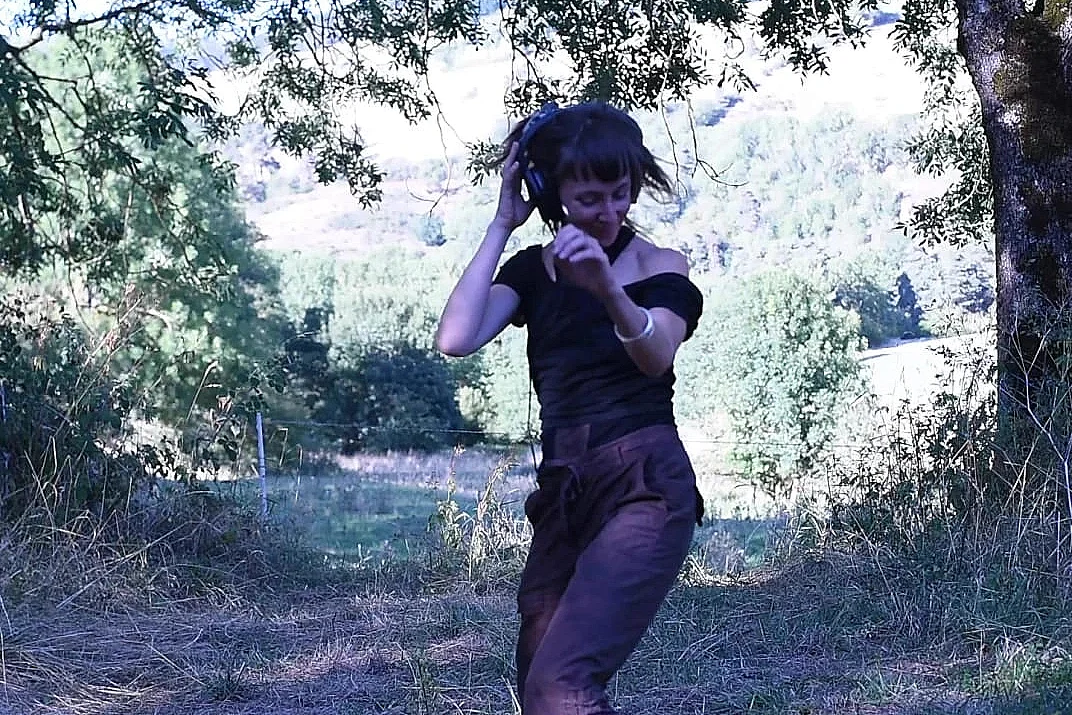 Emerging Waves danse des 5Rhytms