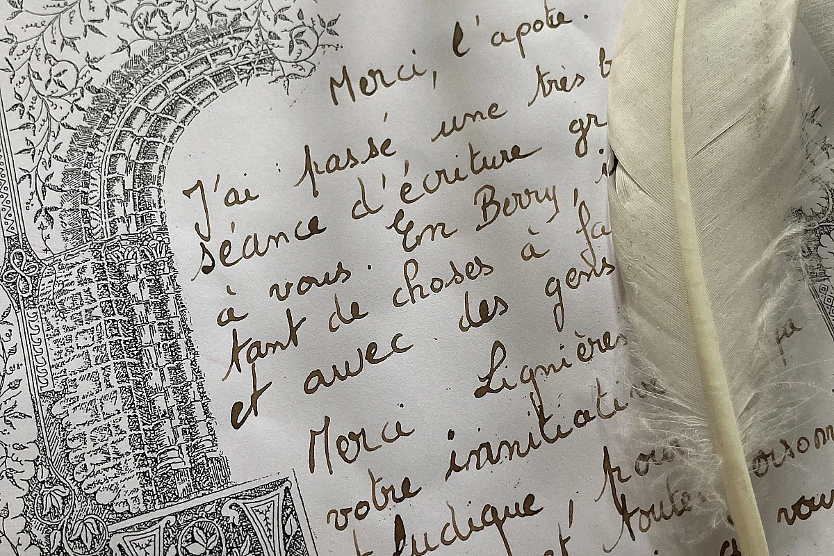 Atelier écriture à la plume animale