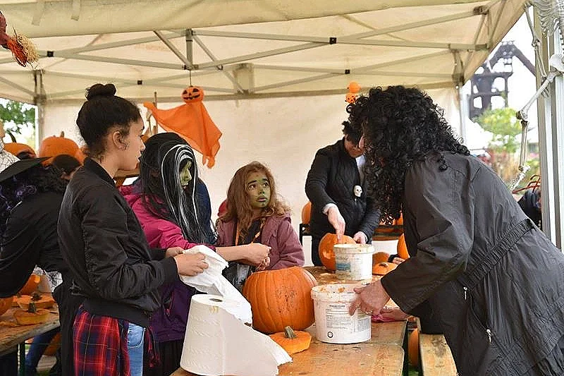 Halloween Circus