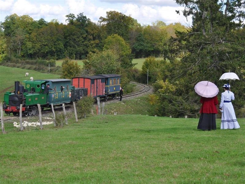 Balade en train touristique - La Suzanne