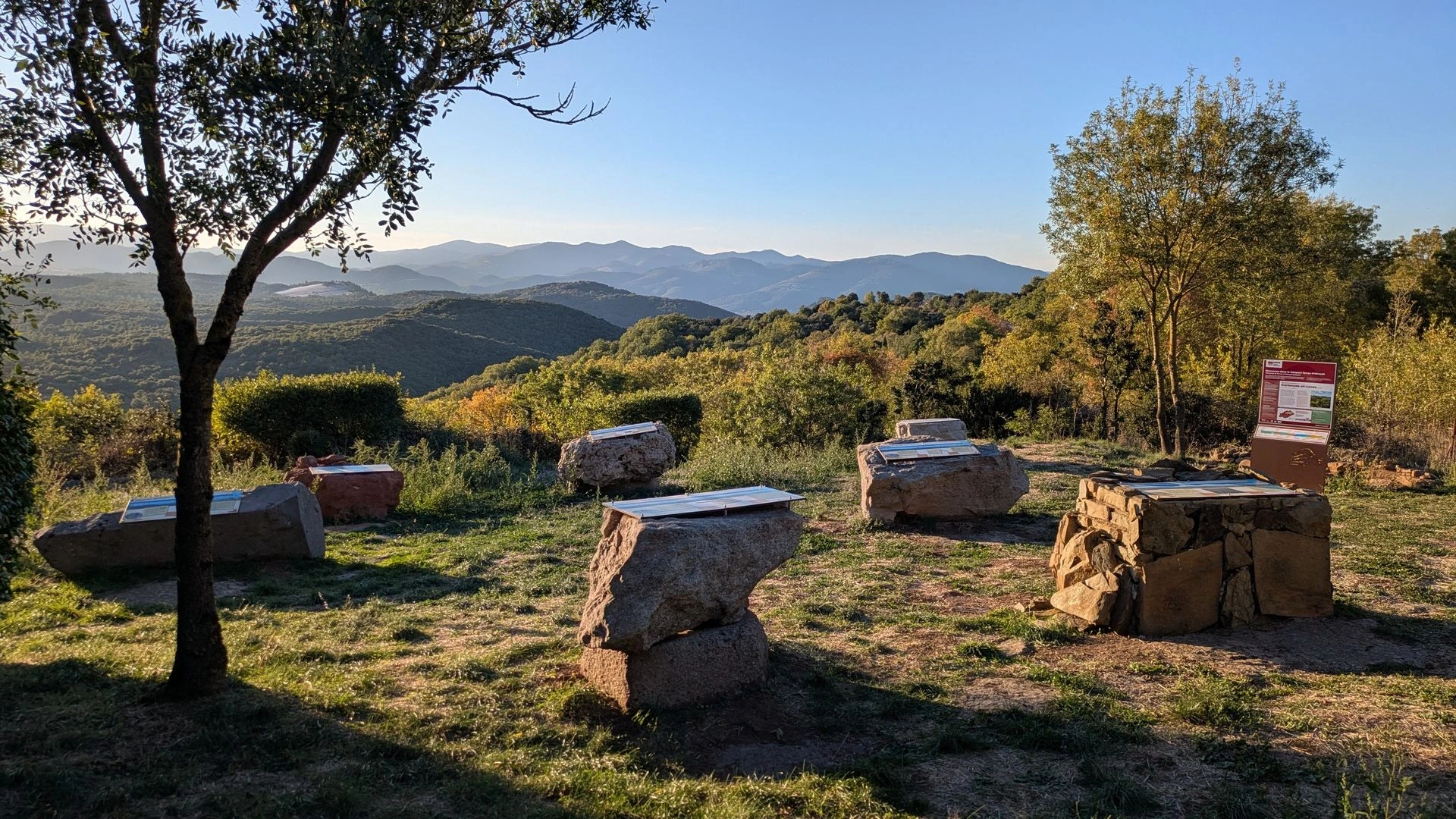 GÉOTRIP AU SALAGOU