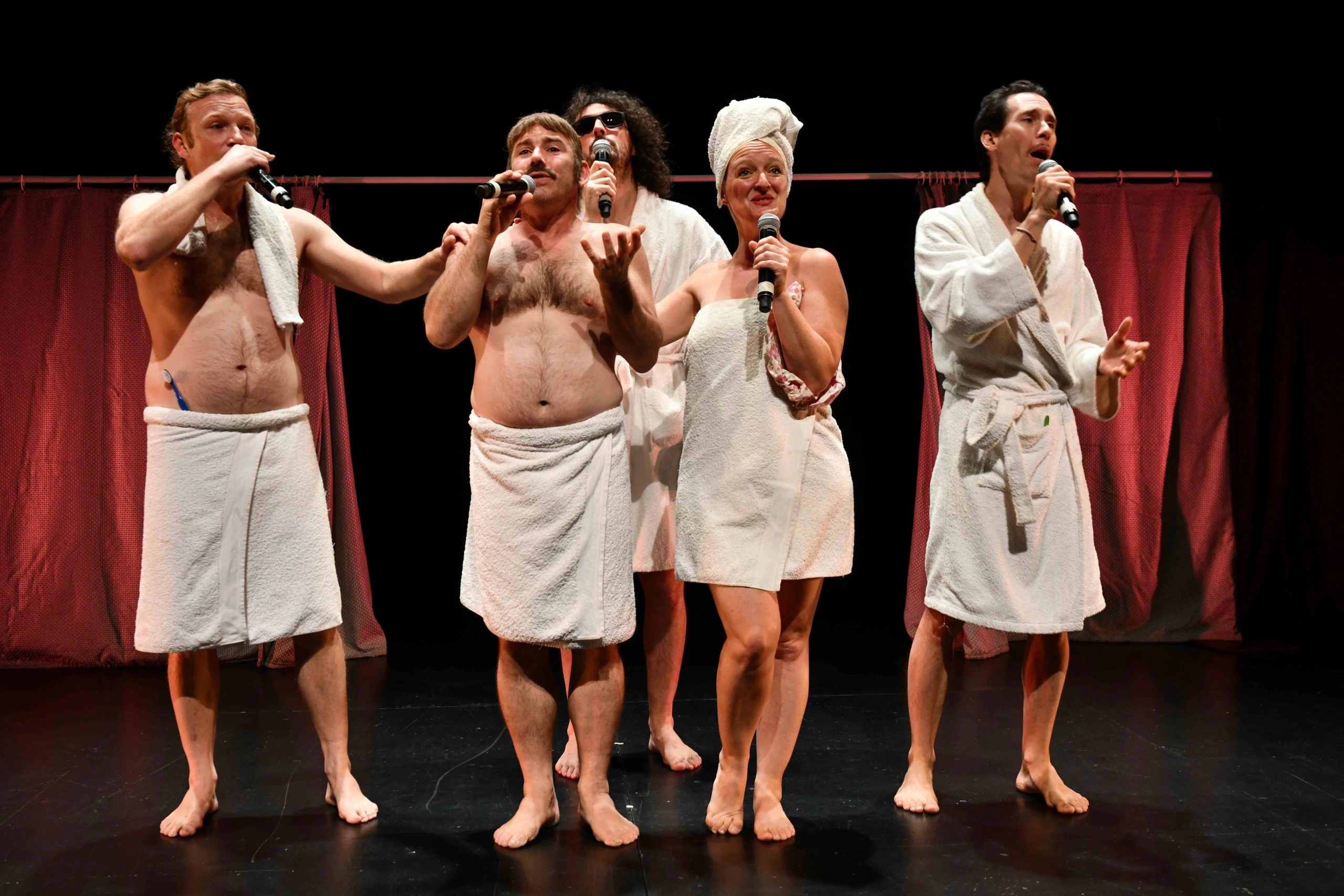 Spectacle "Shower Power" à L'Arcanson