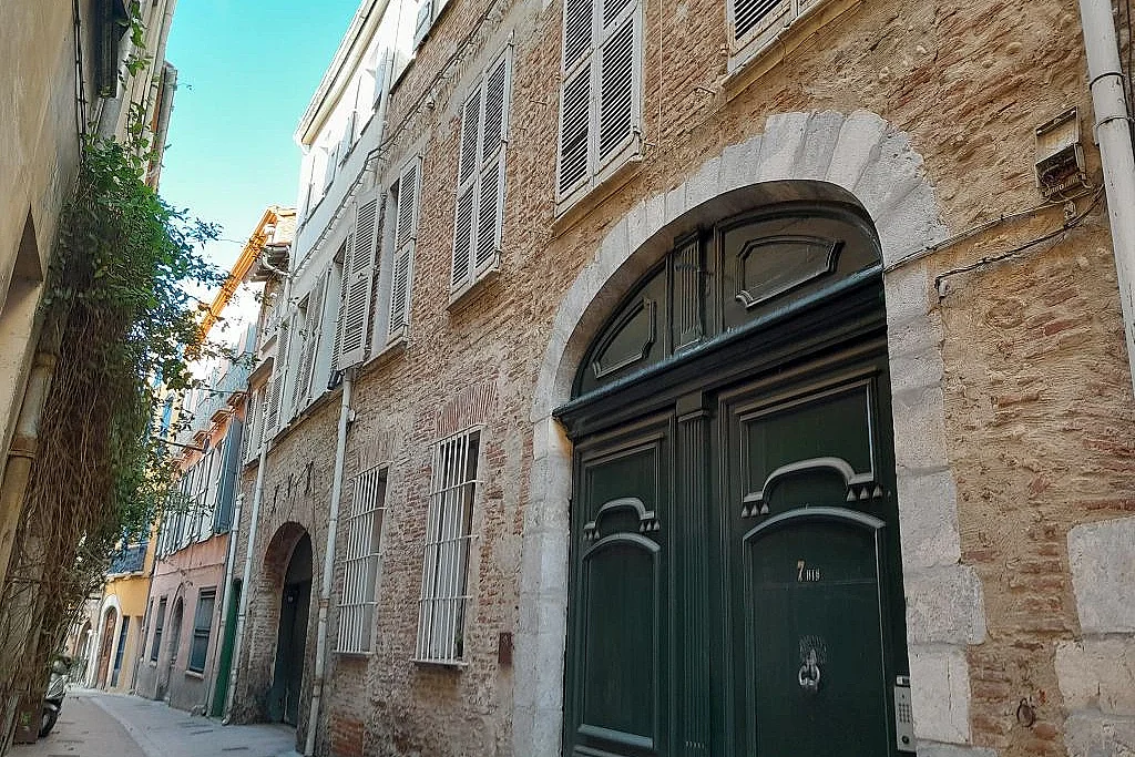 LES HÔTELS PARTICULIERS DU QUARTIER SAINT-JEAN