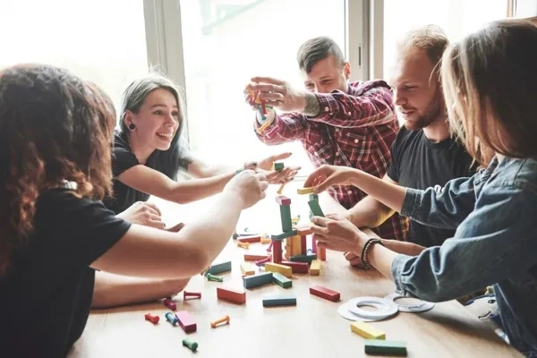Soirée jeux de société sans enfants