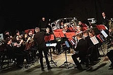 Atoursdebrass