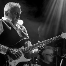 Jingo - Hommage à Carlos Santana