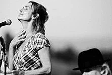Sandrine Bonnaire & Erik Truffaz - La Clameur des Lucioles de Joël Bastard