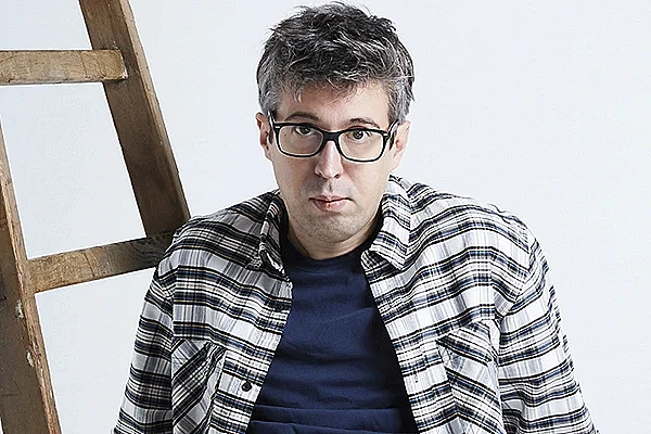 Matthieu Nina "En bas de l'échelle"