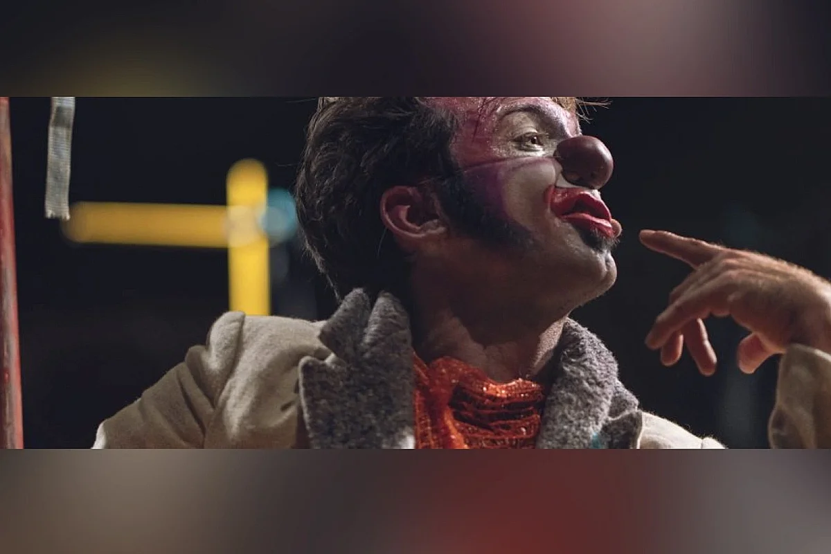 Galapiat Cirque : « Espèce d'idiot »