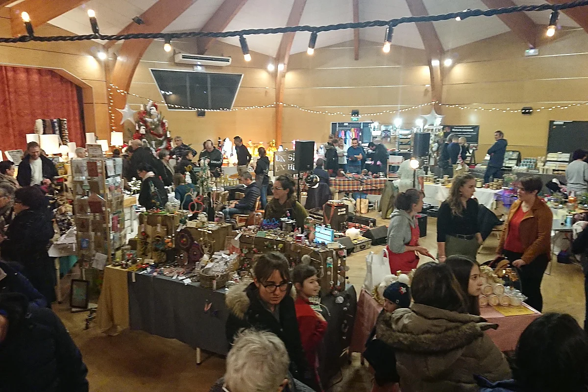 PARADE ENCHANTÉE & MARCHÉ DE NOËL DU MASSEGROS