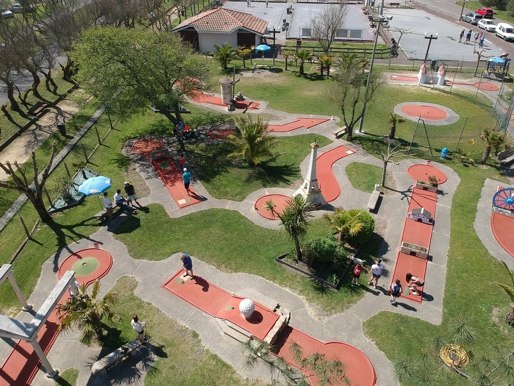 Octobre rose / Pink mini-golf day