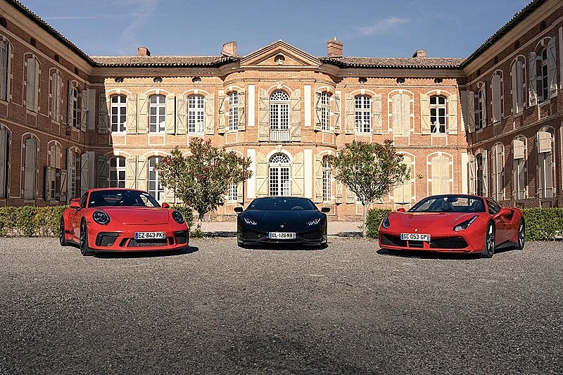 EXPOSITION DE VOITURES DE PRESTIGE AU CHÂTEAU