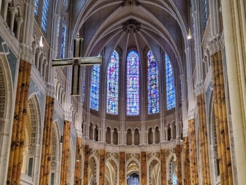 Visite guidée : La Cathédrale dans le détail - Symboles et couleurs par Véronique Domagalski