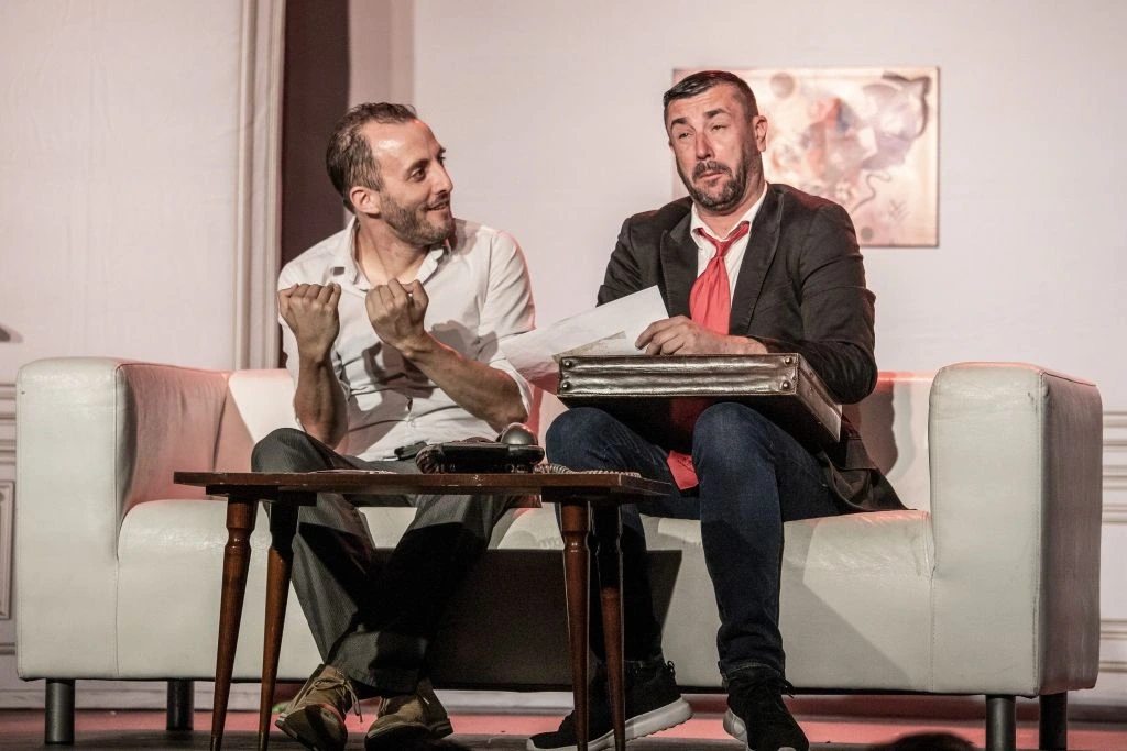 THÉÂTRE PRIMAVERA - LE DÎNER DE CONS