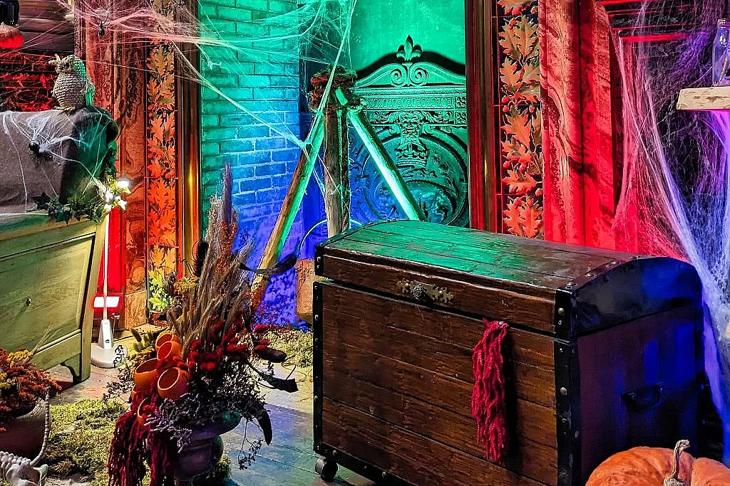 LES BRUIXES FONT LA FÊTE - HÔTEL PAMS