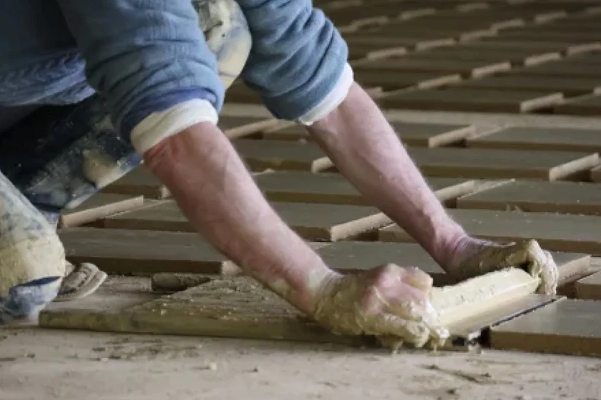 Ici, nos savoir-faire - Visite de la fabrique de carreaux de gironde : Storme-Pruvost