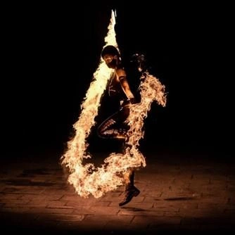 Animation de rues : spectacle de feu