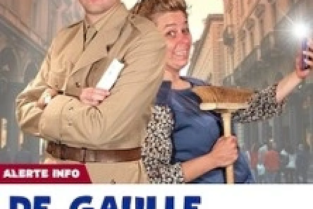 De Gaulle est de Retour! - Tournée