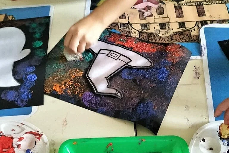 Atelier « Drôles de silhouettes »