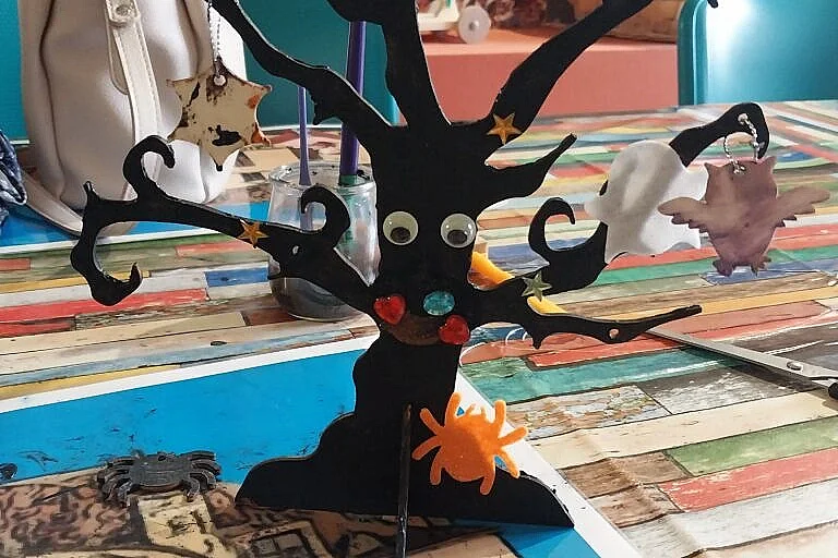 Atelier « Arbre effrayant »