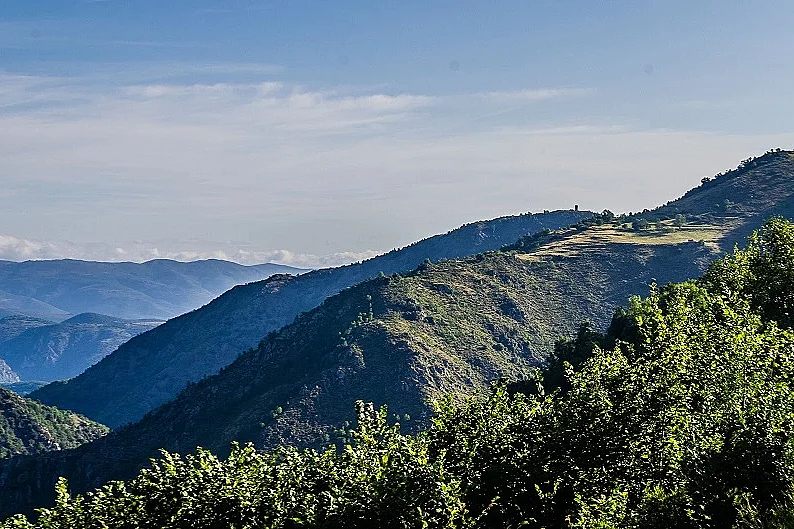 LES SENTIERS DE CLAIRE : SENTIER DE CANTAPOC DANS LA VALLEE DE LA ROTJA