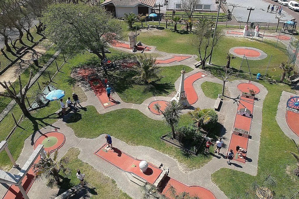 Octobre rose / Pink mini-golf day