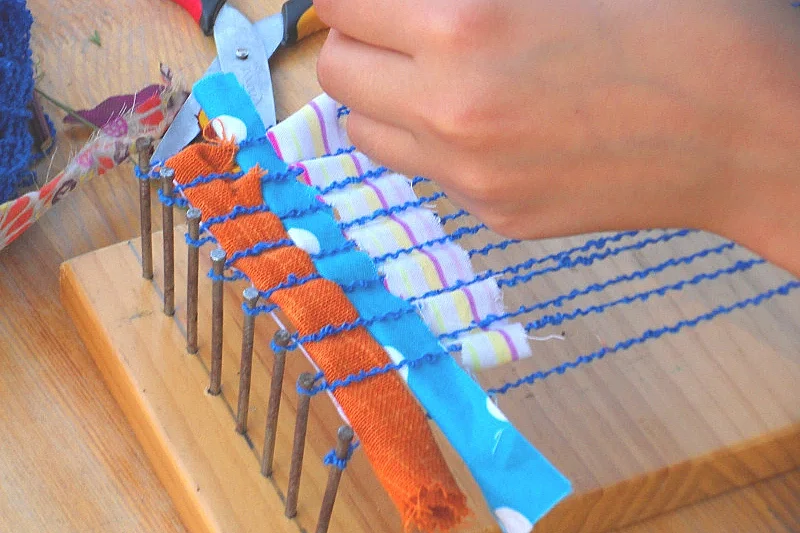 Atelier tissage pour petits et grands