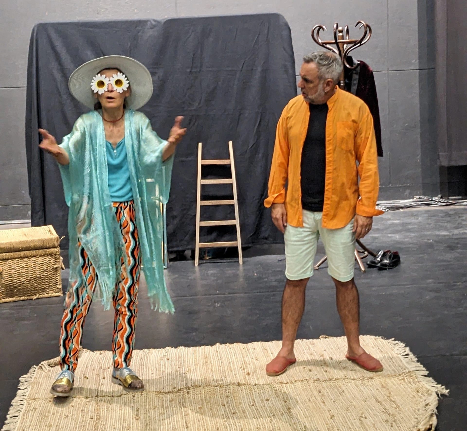 PIÈCE DE THÉÂTRE