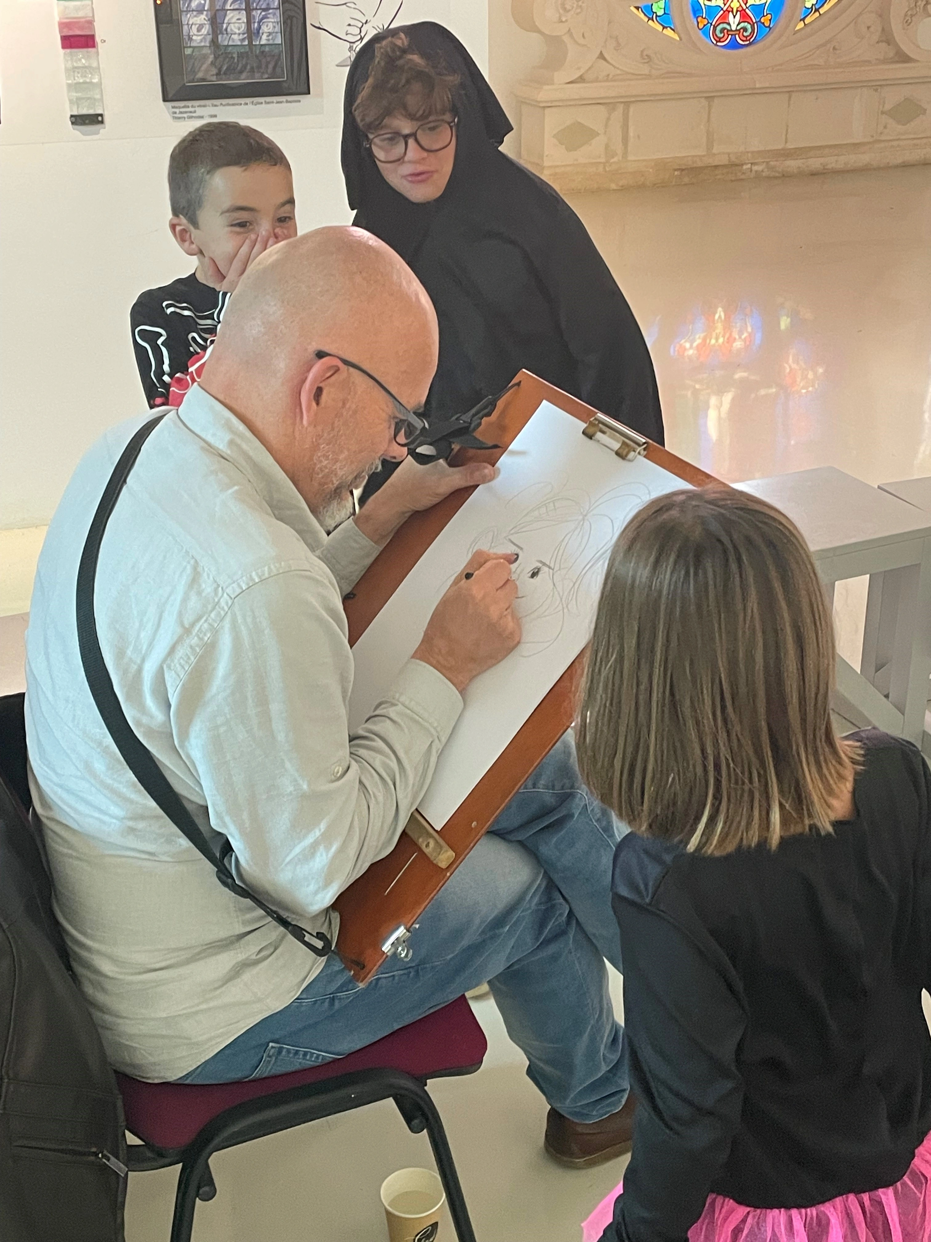 Musée du Vitrail, Le portrait autrement avec David Gribouille