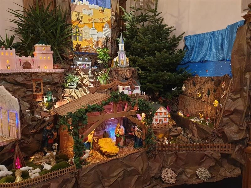 Noëlies : sentier des crèches