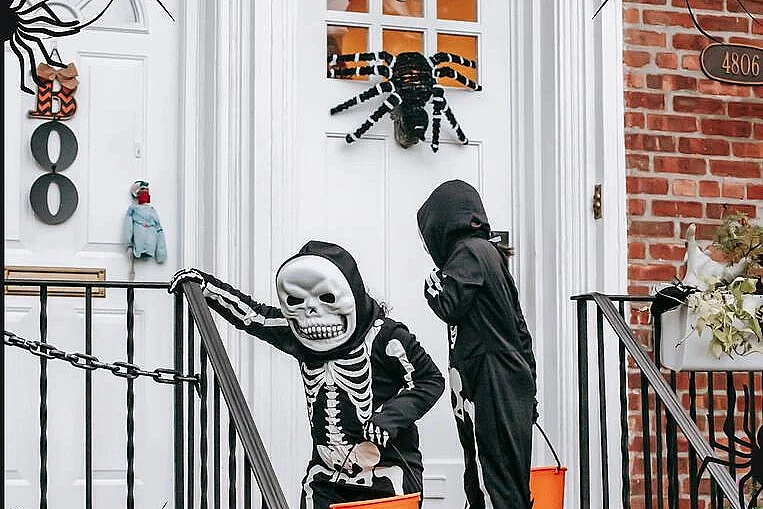 HALLOWEEN : TOUR DU VILLAGE
