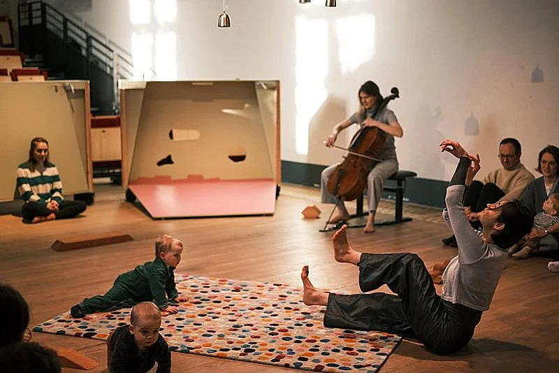 Ark Saariaho, Immersion sensorielle