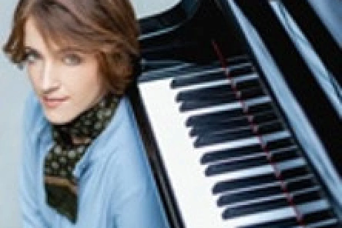 Alexandra Balog, Piano - Exploring Inner Landscapes