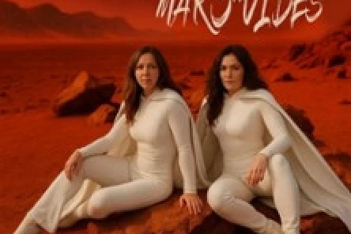 Débora Russ & Céline Bishop - Mars Vibes