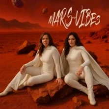 Débora Russ & Céline Bishop - Mars Vibes