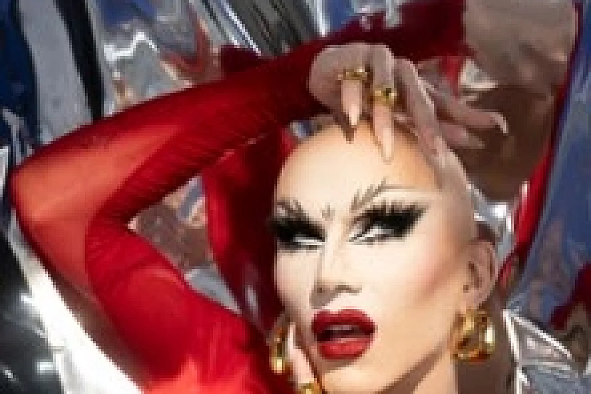 Sasha Velour - Travesty - Tournée